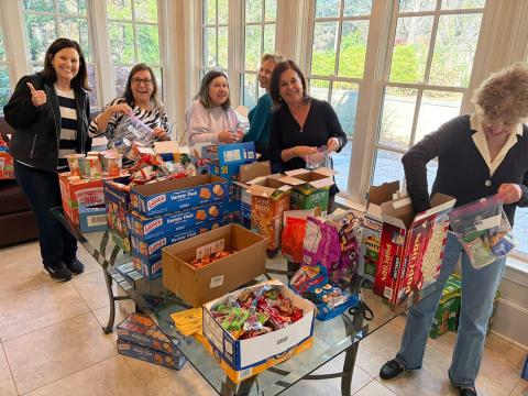Georgia Tech Women's Club Packing Items for Klemis Kitchen